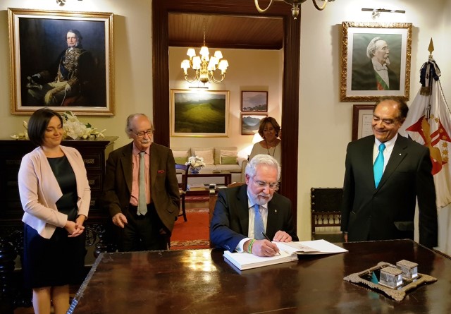 Santalices reivindica o idioma galego como vía de acceso á lusofonía integrada por 250 millóns de persoas